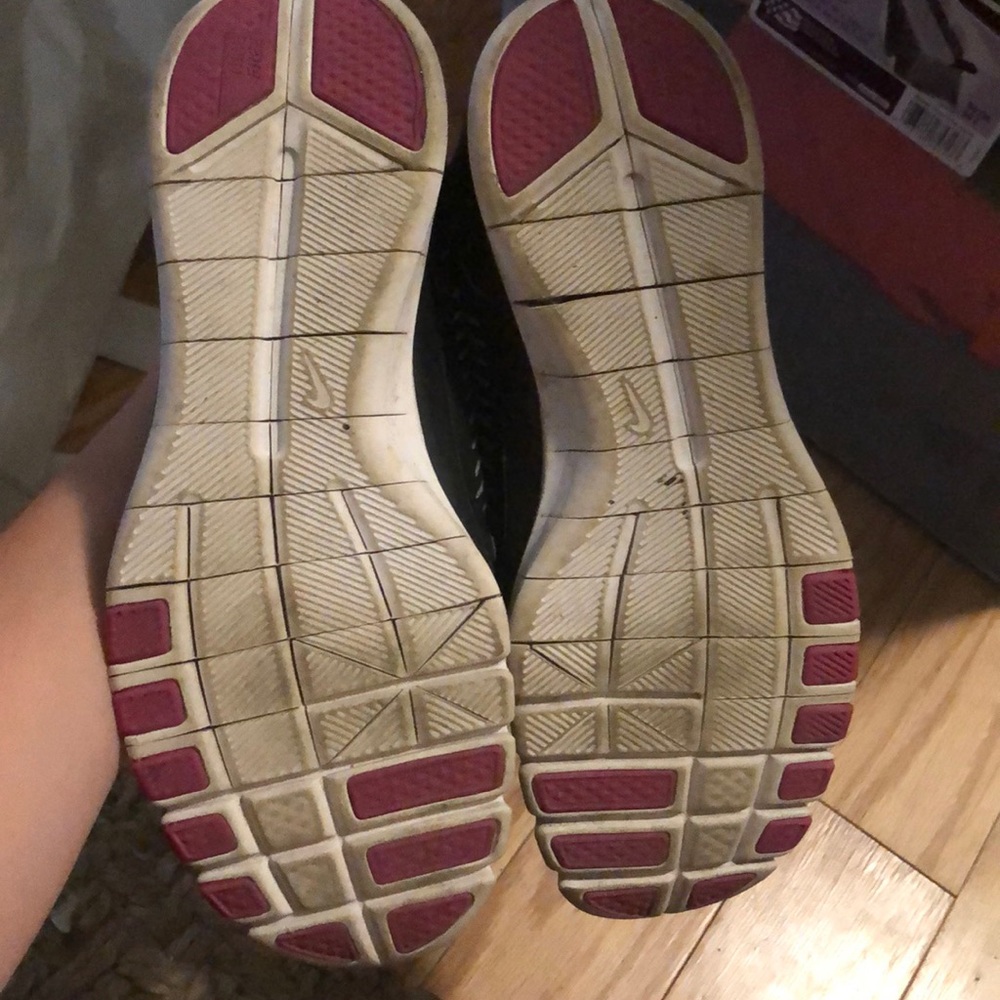 Nike Women's NIKE FREE BALANZA TRAINING SHOES 7 - Picture 5 of 5